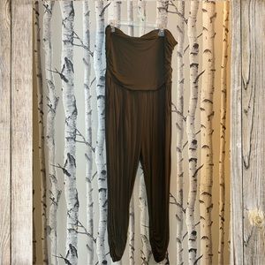 Green romper/jumpsuit